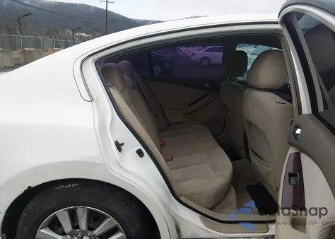 2008 Nissan Altima 2.5 S from USA, damaged, VIN 1N4AL21E28N552671